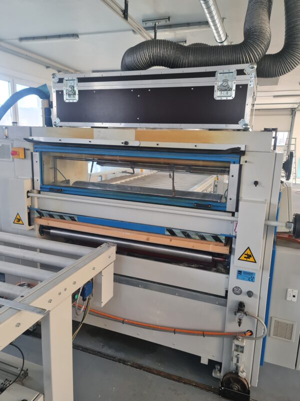 Chaine d'encollage automatique pour portes et panneaux OSAMA P2R-1300 (HA) – Image 3