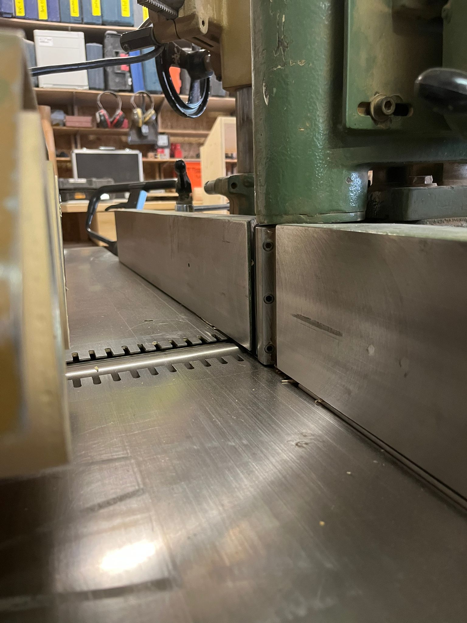 Dégauchisseuse à 2 arbres, plat+chant CASADEI DSB510  (RO) – Image 9