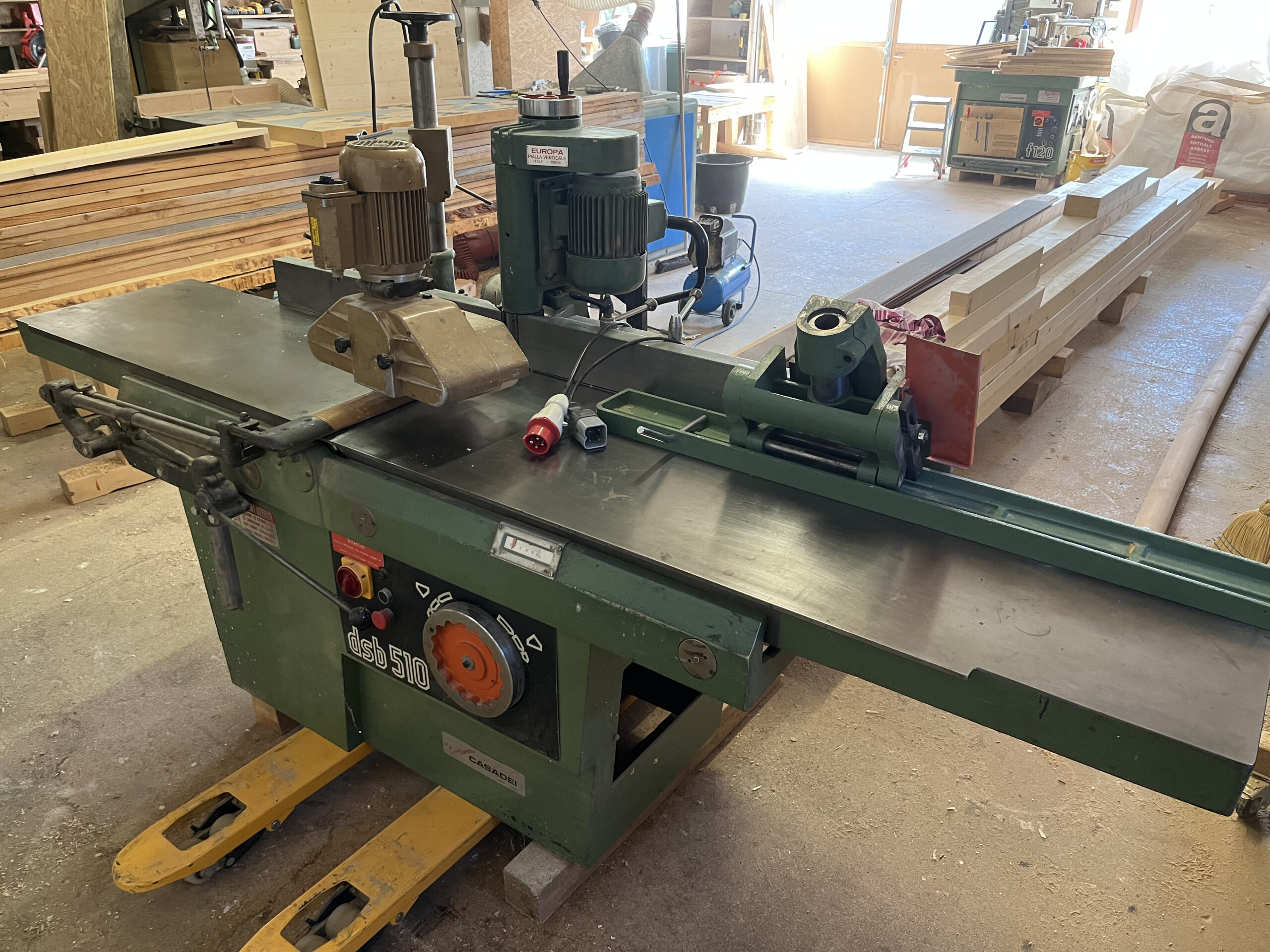 Dégauchisseuse à 2 arbres, plat+chant CASADEI DSB510  (RO)