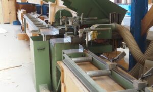 Entailleuse de madrier de chalet KRÜSI CM40  (BT)