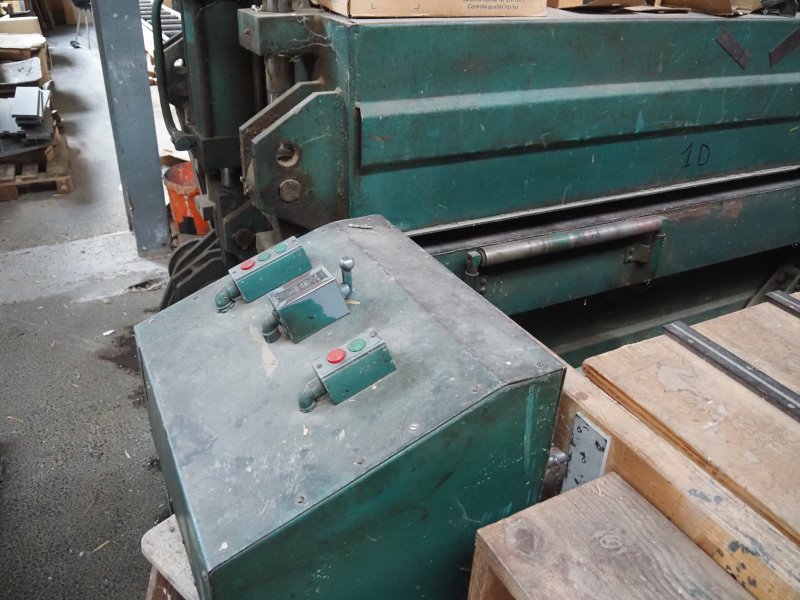 Presse à connecteurs GANG–NAILS pour fermettes  (BT) – Image 10