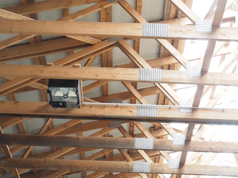 Presse à connecteurs GANG–NAILS pour fermettes  (BT) – Image 14