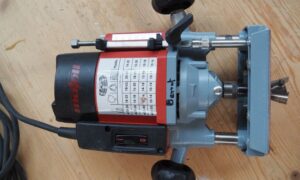 Défonceuse MAFELL LO65Ec + Gabarits Arunda + Serre-joints rapides  (BT)
