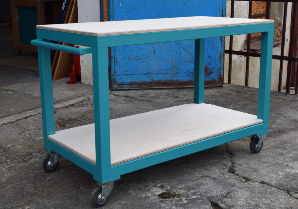 Chariot d'atelier bleu en métal  (DG)