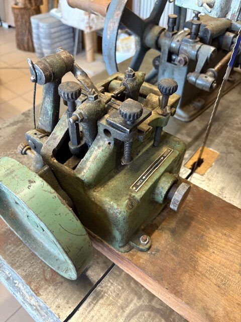 Scie à ruban PRESTO en fonte  (RS) – Image 8