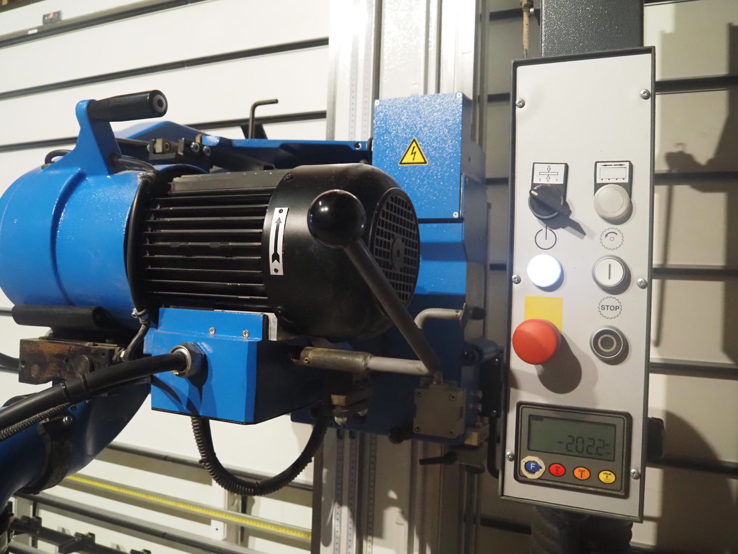 Scie à panneau PUTSCH-MENICONI SVP 950  (GO) – Image 8