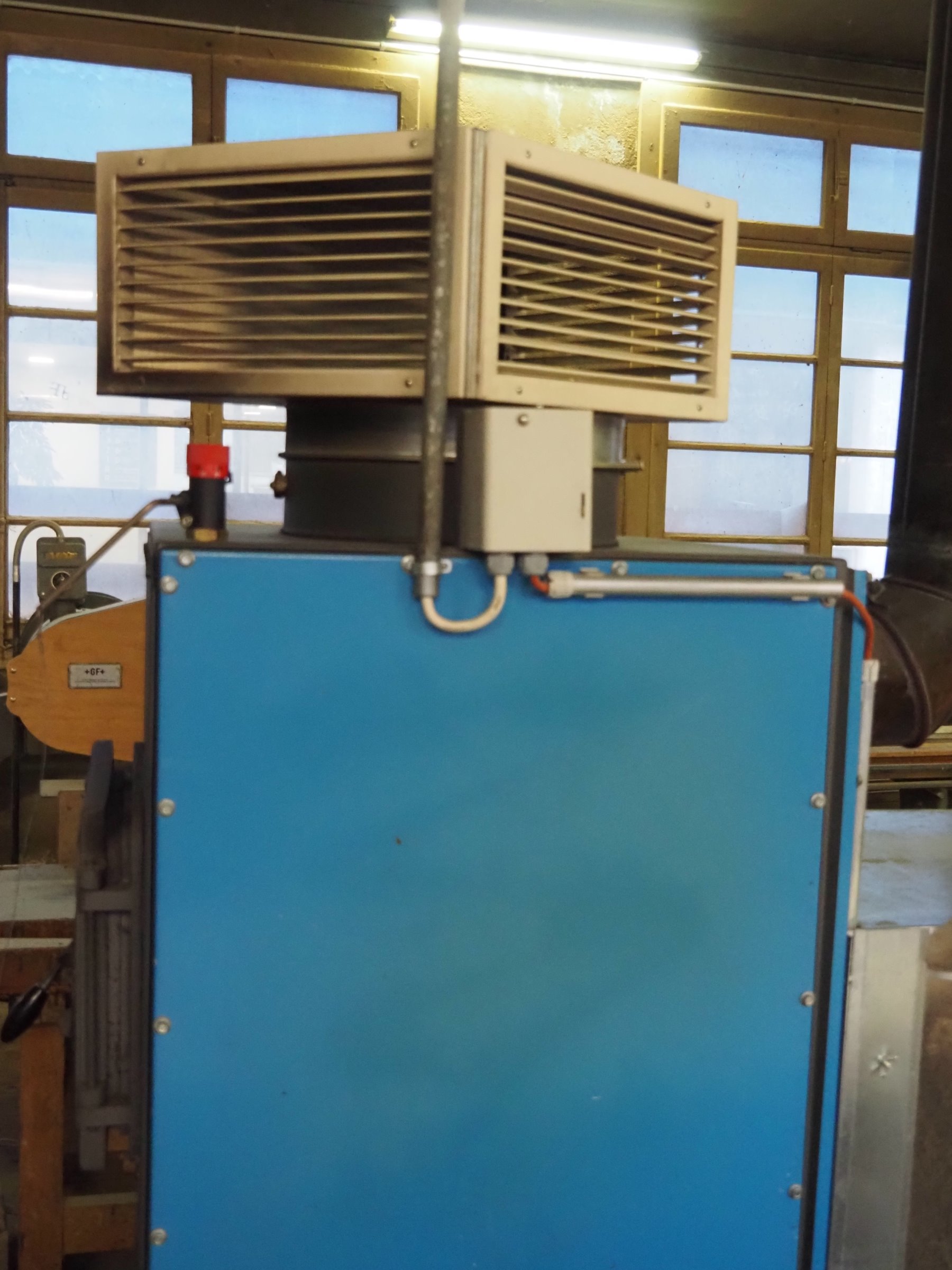 Chaudière à bois manuelle d'atelier HOCKER-POLYTECHNIK PTT15  (GO) – Image 2