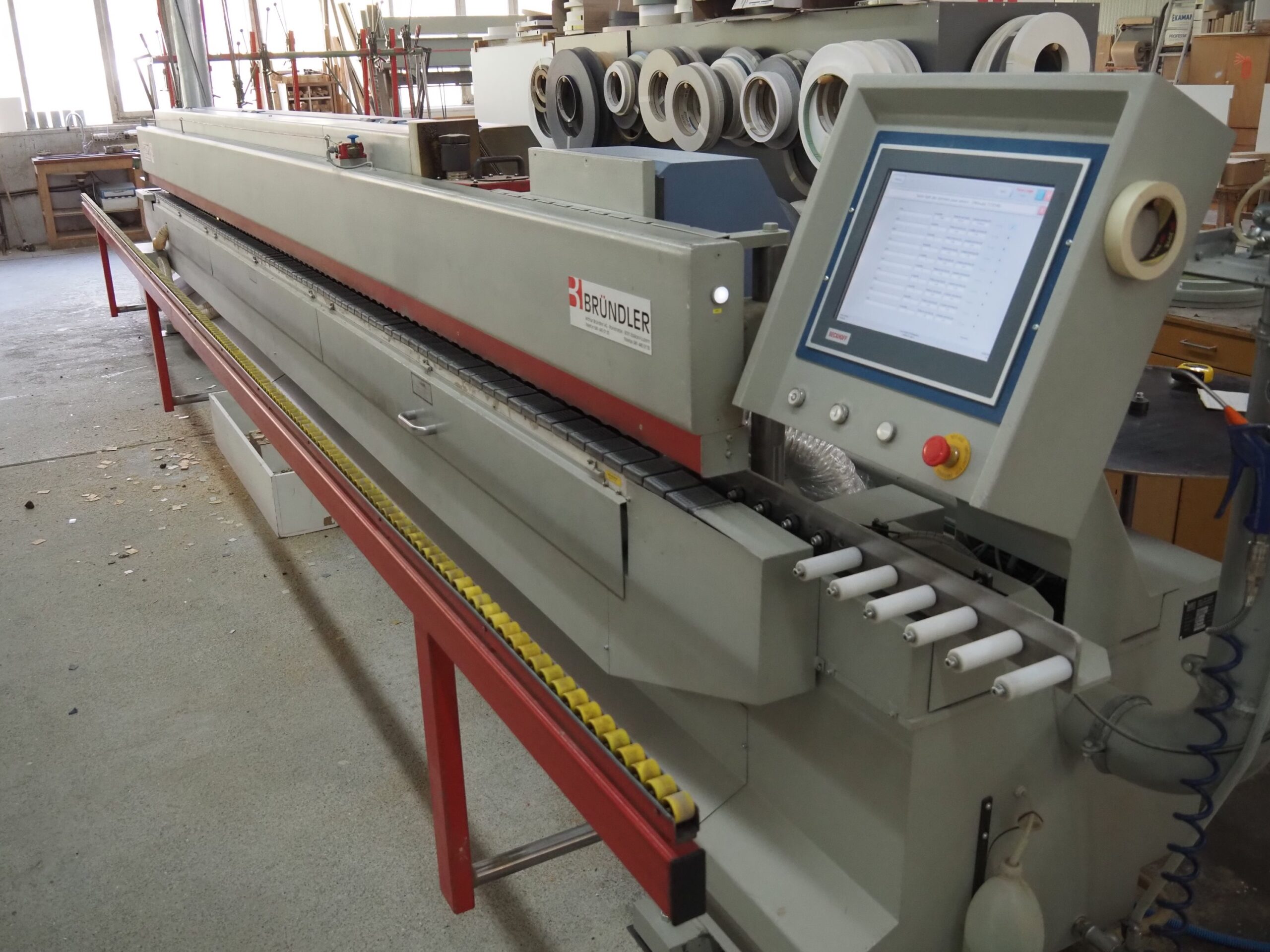 Plaqueuse de chants multifonctions OTT U25-F  (BE)