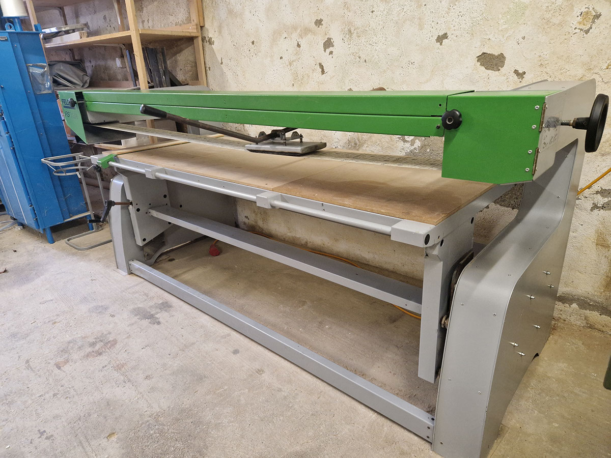 Ponceuse à bande sur table coulissante FELDER FS 722  (JA) – Image 2