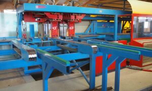 CNC de taille de charpente HUNDEGGER K2 Industry 5 axes  (RA)