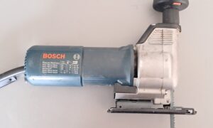 Scie sauteuse BOSCH GST 85PE  (Pab)