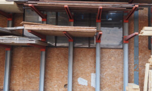 Cantilever une face 5 mètres [gris+rouge 53-B]  (BT)