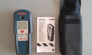 Détecteur à matériaux dans les murs BOSCH  DMF 10 zoom  (Pab)