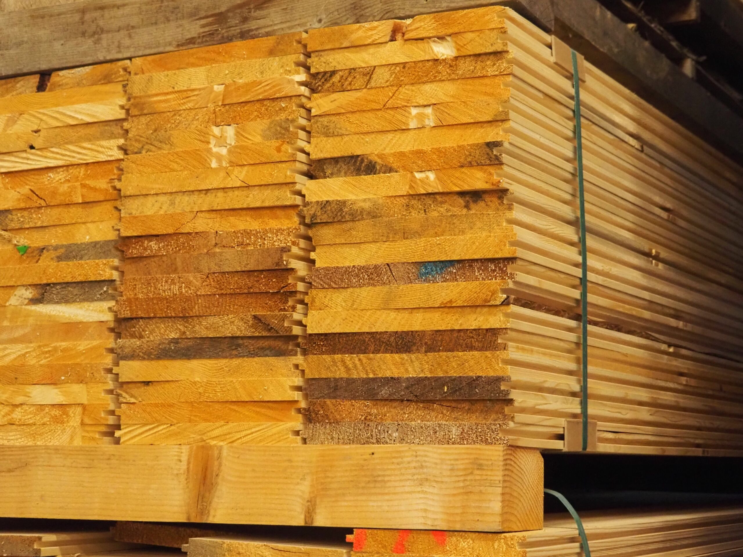 BOIS de qualité sec - Épicéa Mélèze Merisier Frêne (FR) – Image 17