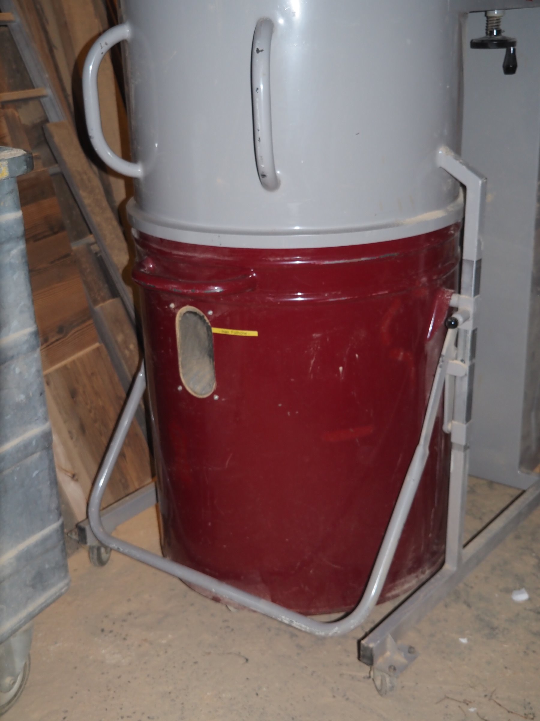 Aspirateur à copeaux à 1 bac/sac BGU (BA) – Image 2